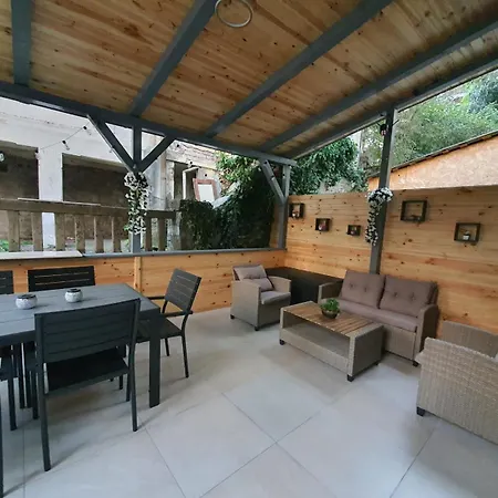 Luna Terrace